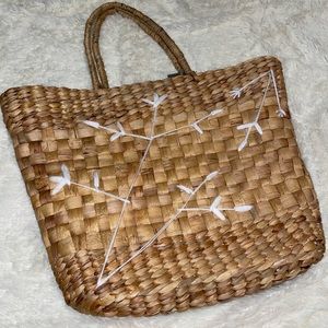 Straw bag.